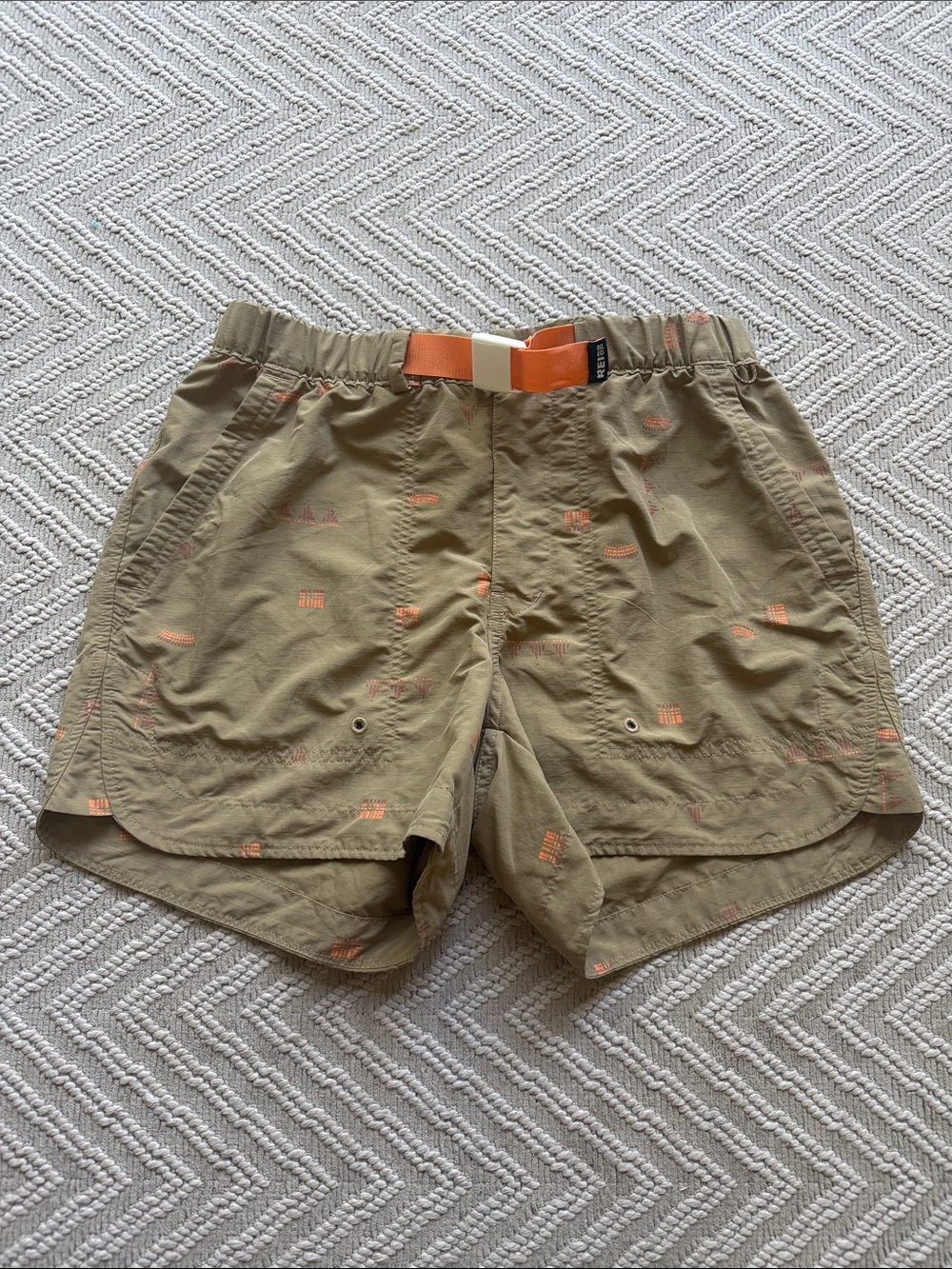 REI Coop size small short